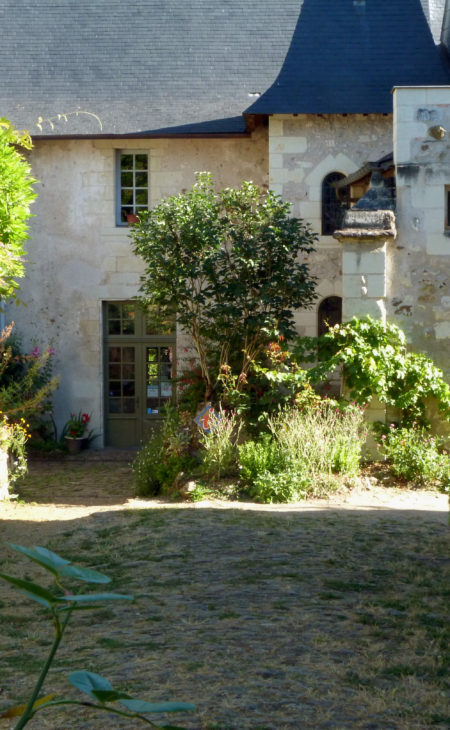 Le Prieuré de Saint Rémy la Varenne