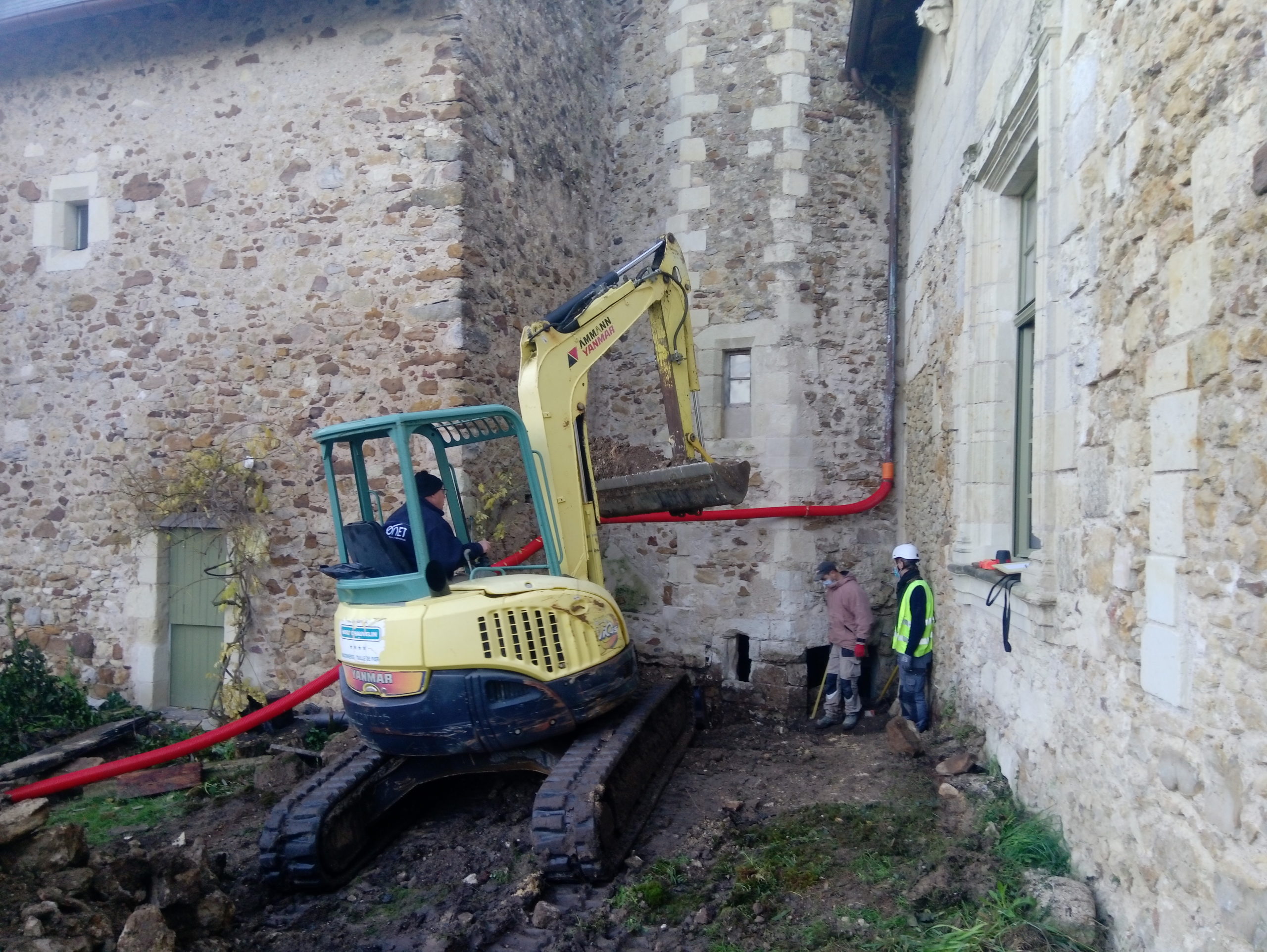 travaux de restauration au Prieuré