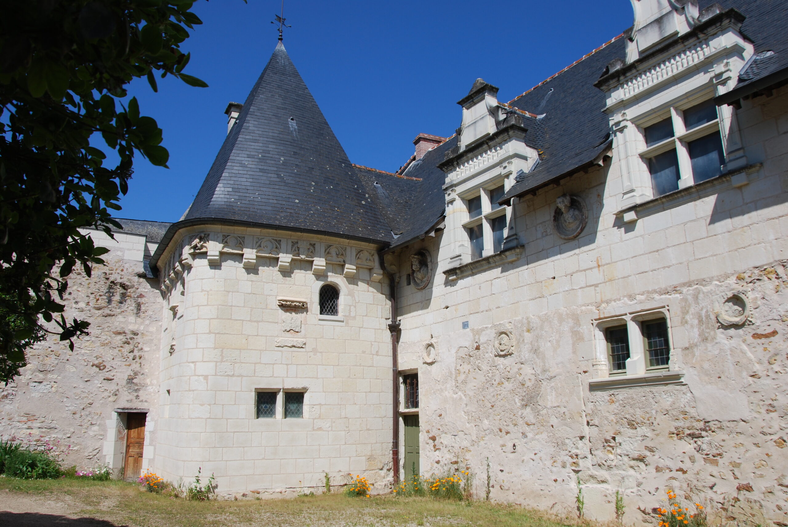 Visite guidée du Prieuré de Saint-Rémy-la-Varenne